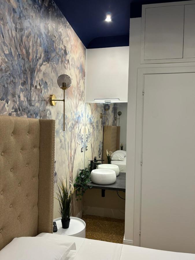 Raffaello's Place * Rom
